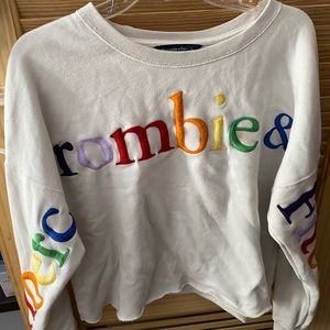 Abercrombie and Fitch Logo Cropped Sweatshirt